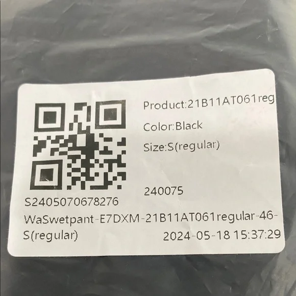 HALARA Black Joggers - Picture 7 of 7